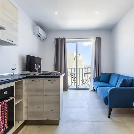 Serafina's 5 Min Walk From St Julians *