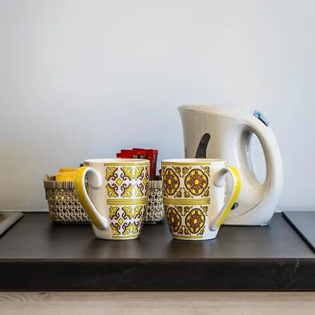 High Floor For 2 With Sofa Bed - By Solea San Ġwann