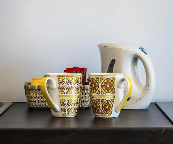 High Floor For 2 With Sofa Bed - By Solea San Ġwann